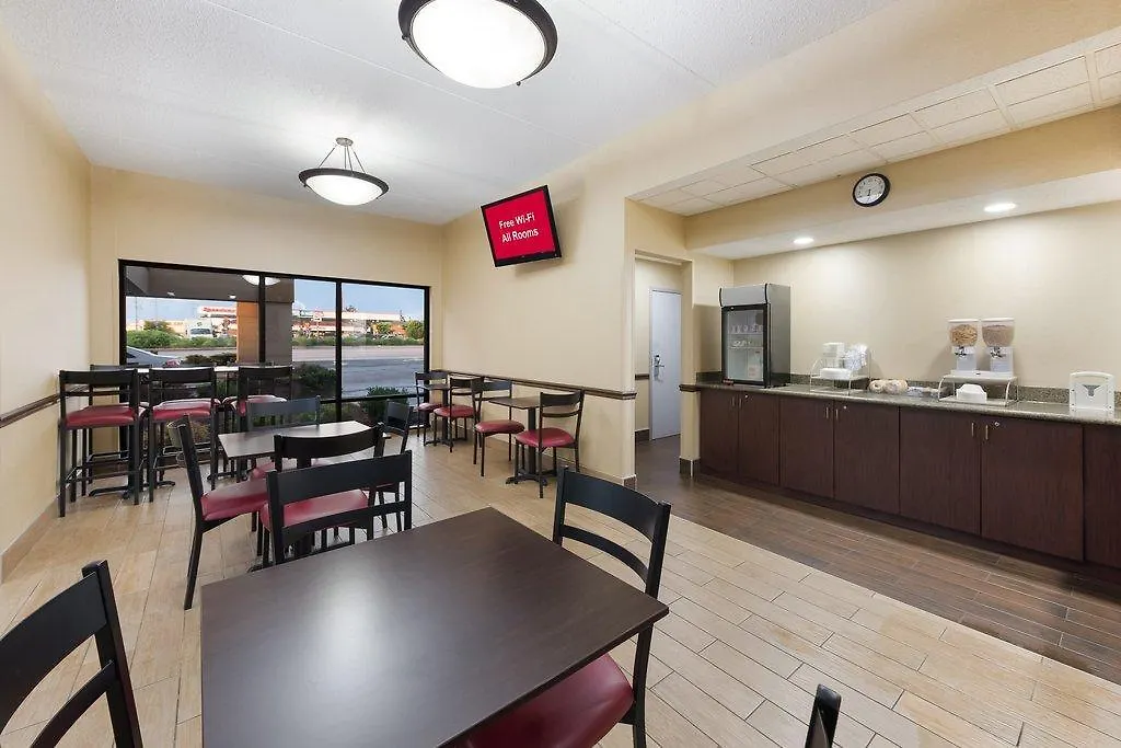 Red Roof Inn & Suites Columbus West Broad