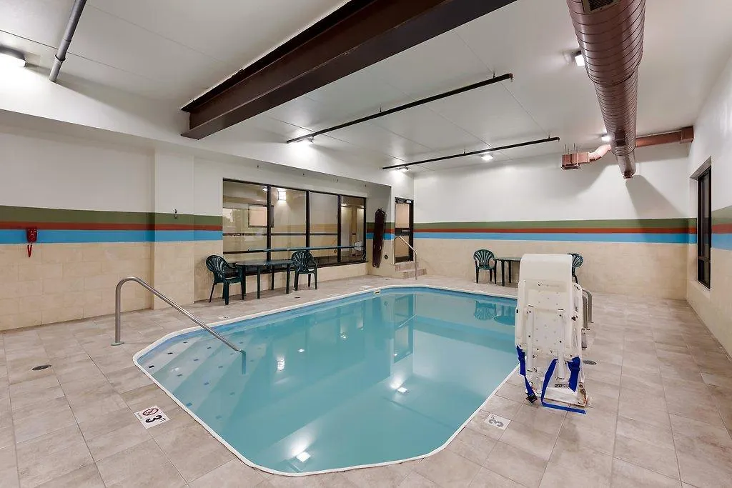 Red Roof Inn & Suites Columbus West Broad 2*,  United States