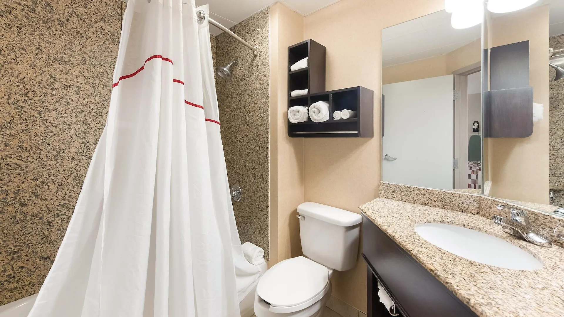 **  Red Roof Inn & Suites Columbus West Broad United States