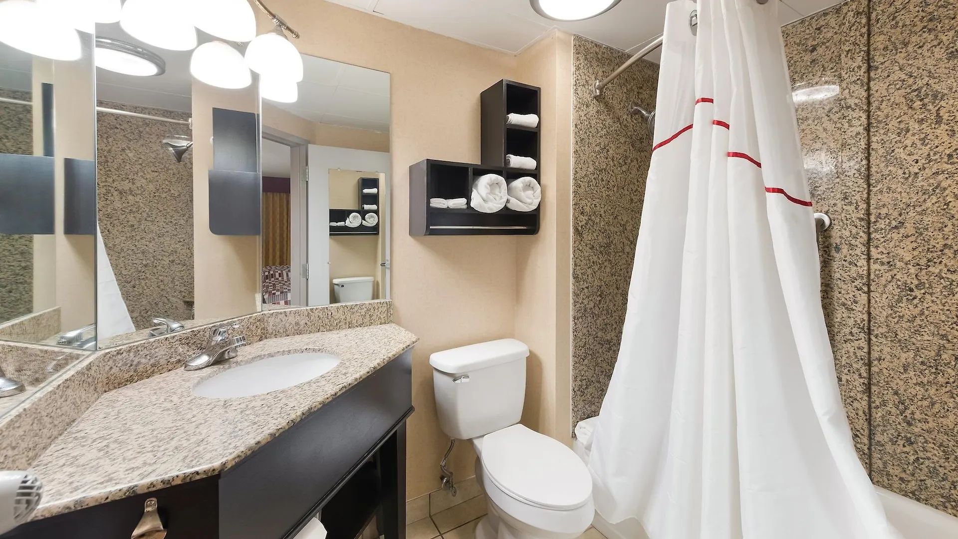 Red Roof Inn & Suites Columbus West Broad