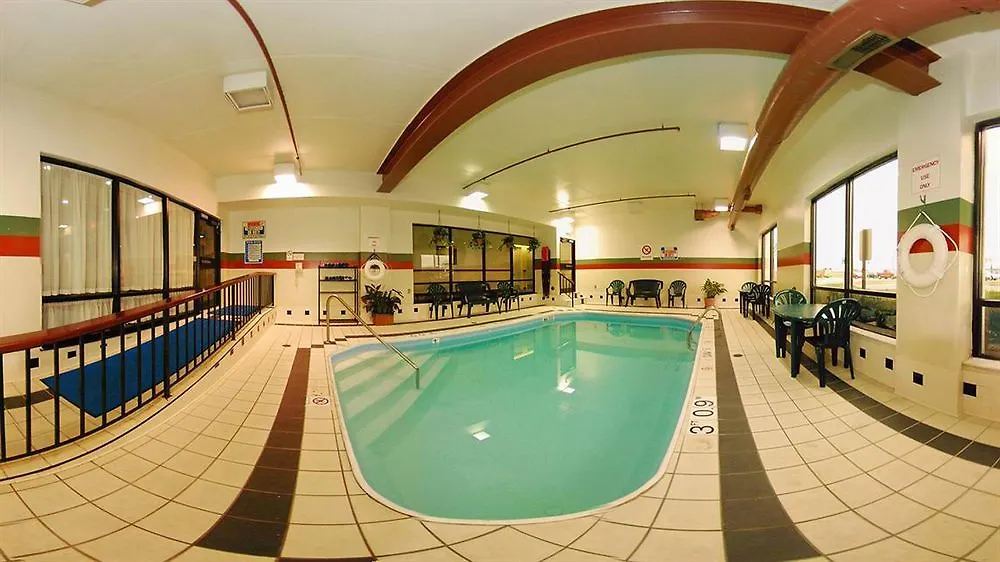 Red Roof Inn & Suites Columbus West Broad